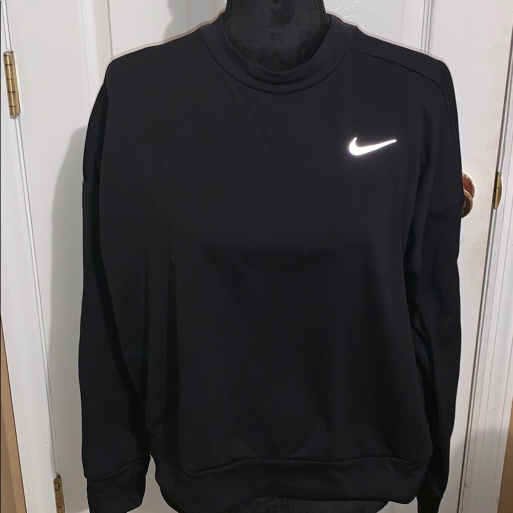 Nike DRI-FIT Long Sleeve